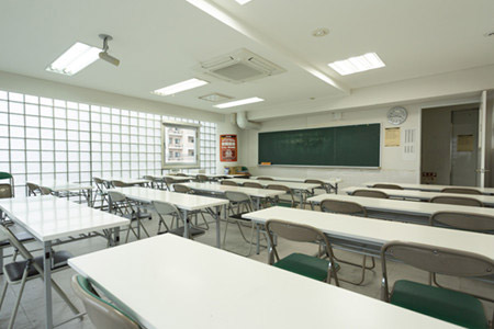 KEC石山本校、教室