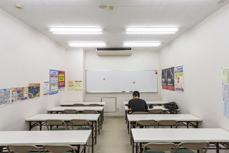 山田本校、教室